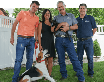 DR. GARY FOUNDED BEST BREED TO MAKE PETS <em>HEALTHIER</em>, AND PET PARENTS <em>HAPPIER</em>.